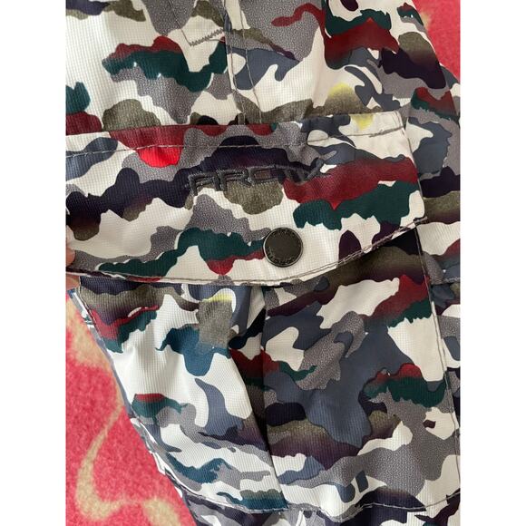 Arctix multi-color camo print snow pants outdoor Child Size Medium - Picture 3 of 8